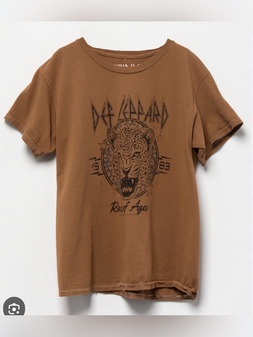 Def Leppard Brown Graphic Oversized Short Sleeve Tee, Size Medium, VGUC